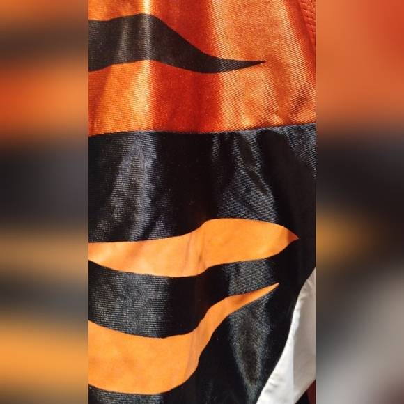 Cincinnati Bengals jersey - Picture 2 of 8